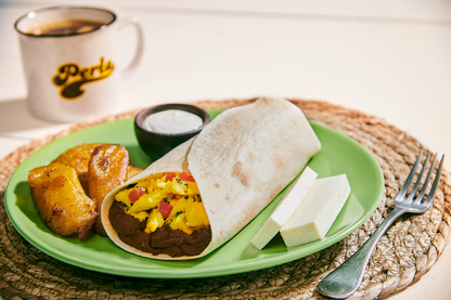 Perla Refried Black Beans (Frijoles Negros Refritos) 14 oz (Pack 6)