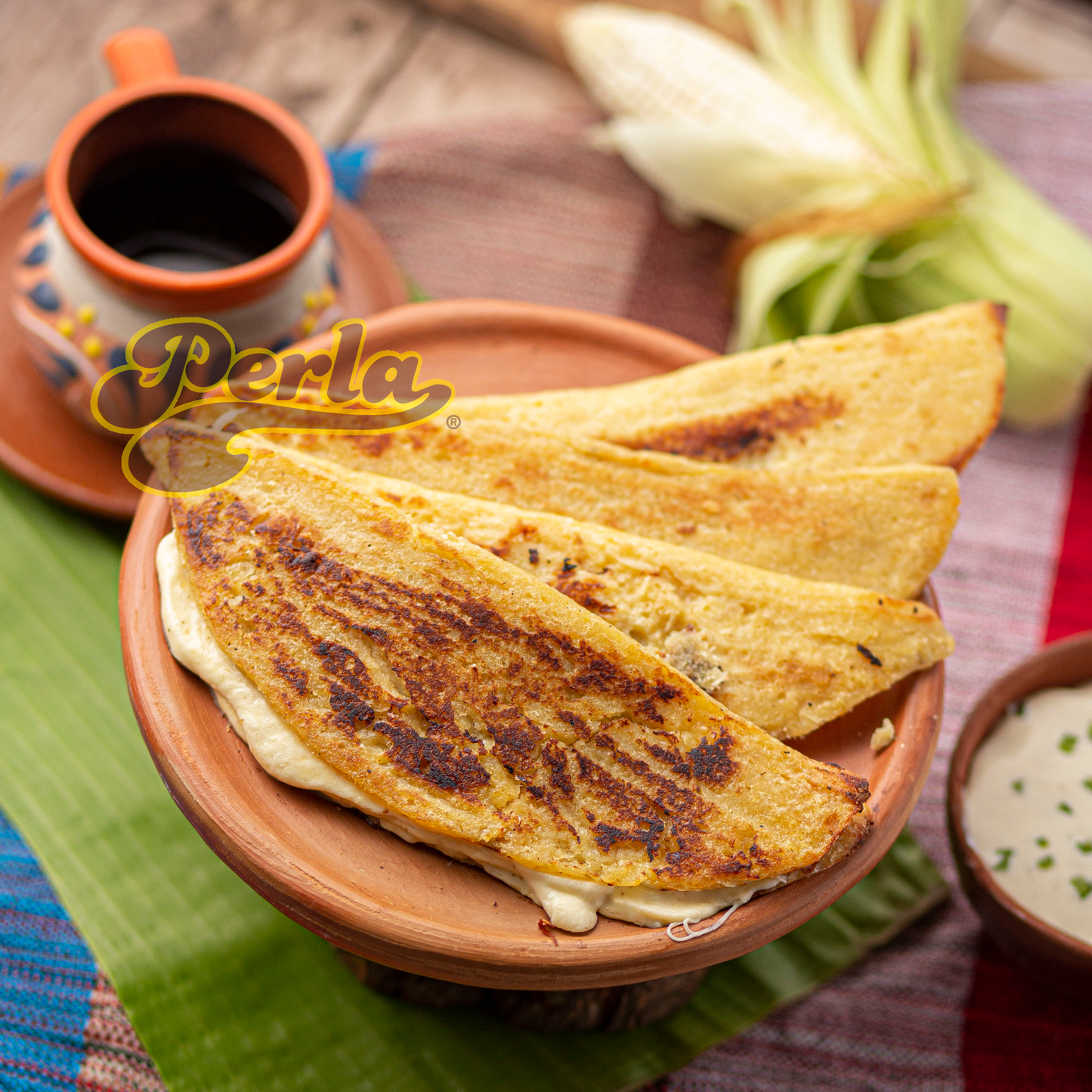 Perla Salvadoran Corn Cake with Cheese and Loroco (Riguas de Elote con Loroco y Queso) 12 oz